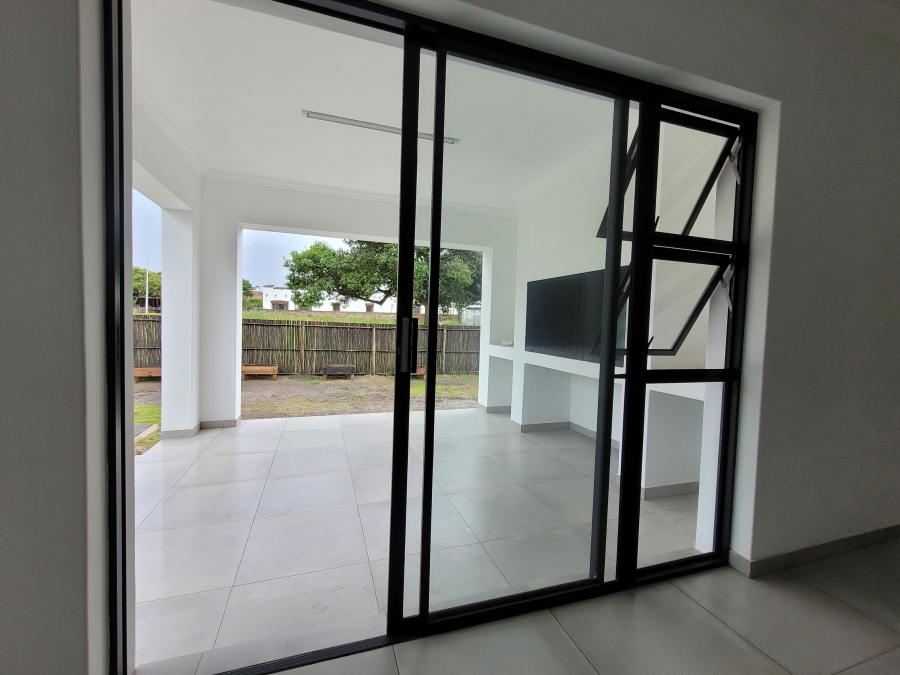 3 Bedroom Property for Sale in Aston Bay Eastern Cape